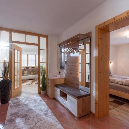 Ferienwohnung "Zum See" 마우라흐 객실 사진