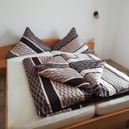 Ferienwohnung "Zum See" 마우라흐 외부 사진