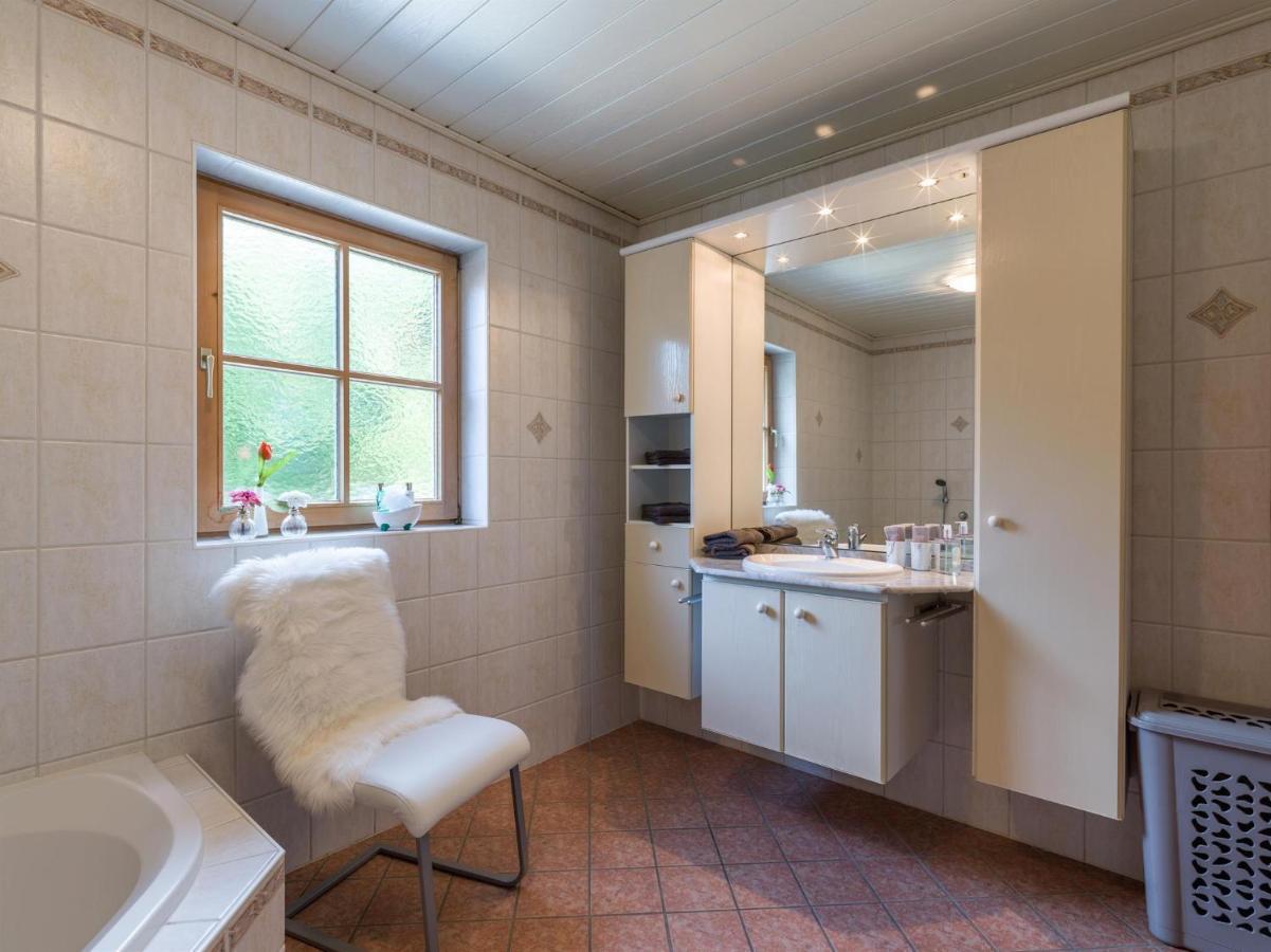 Ferienwohnung "Zum See" 마우라흐 객실 사진